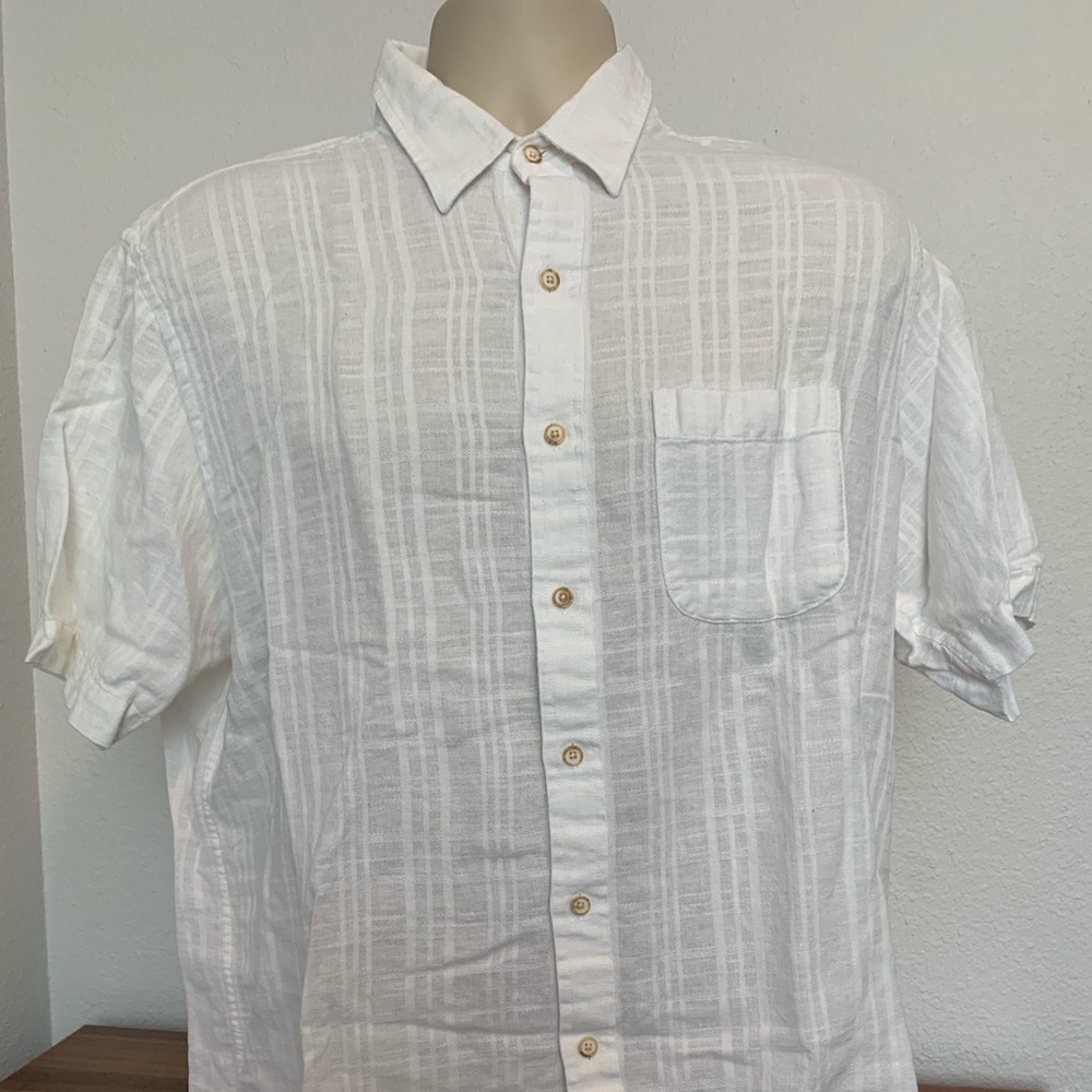 Tasso Ella Island Men’s Large Button Down Shirt